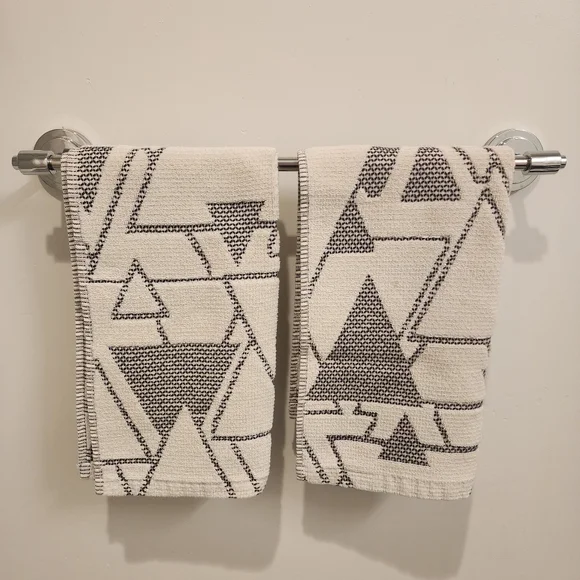 SET OF TWO Blayne Ivory And Black Abstract Geo Hand Towels - Picture 8 of 8
